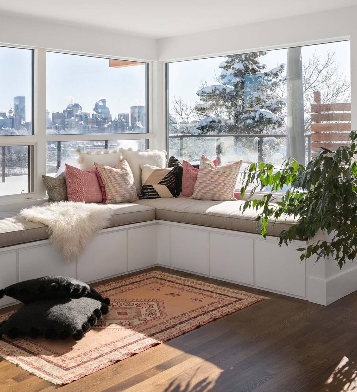 cozy window seat ideas 12