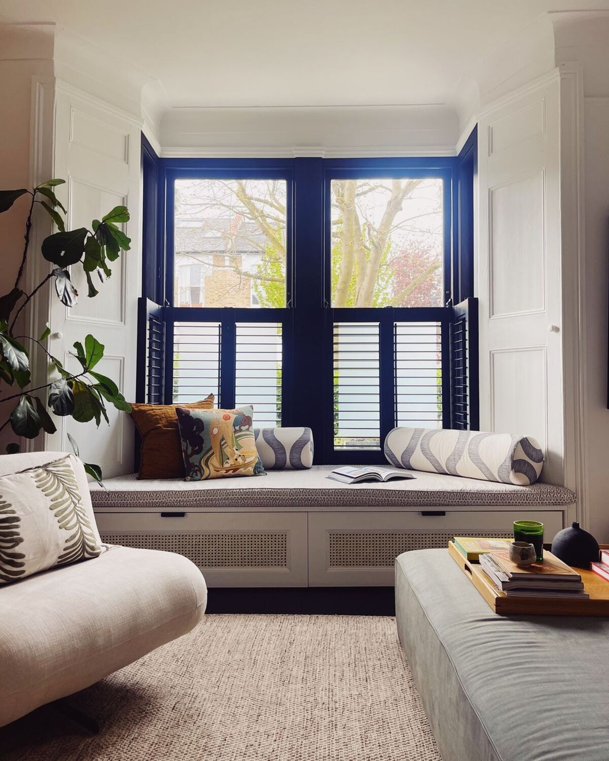 cozy window seat ideas 21