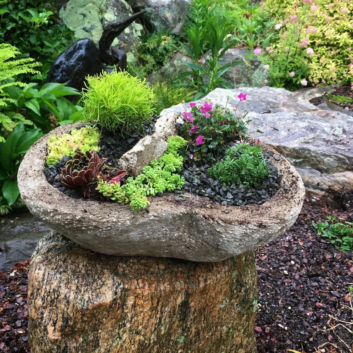 creative and easy garden decor ideas 21