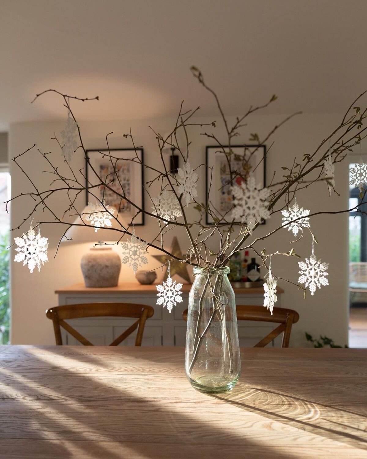 enchanting snowflake decor ideas 17