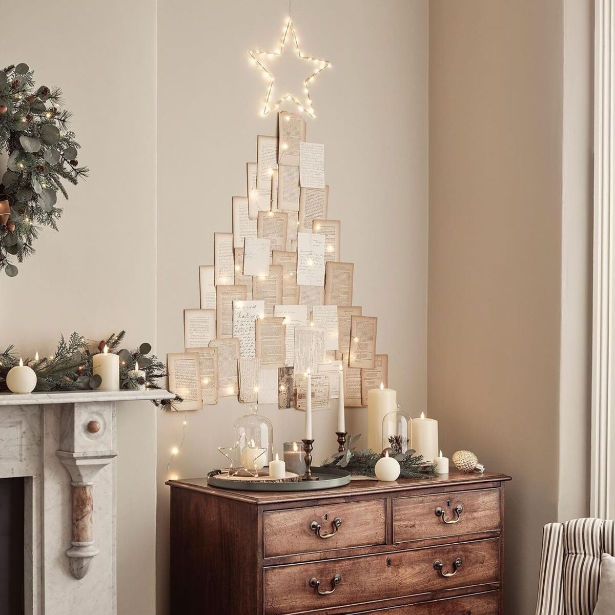 festive christmas wall decor ideas 10