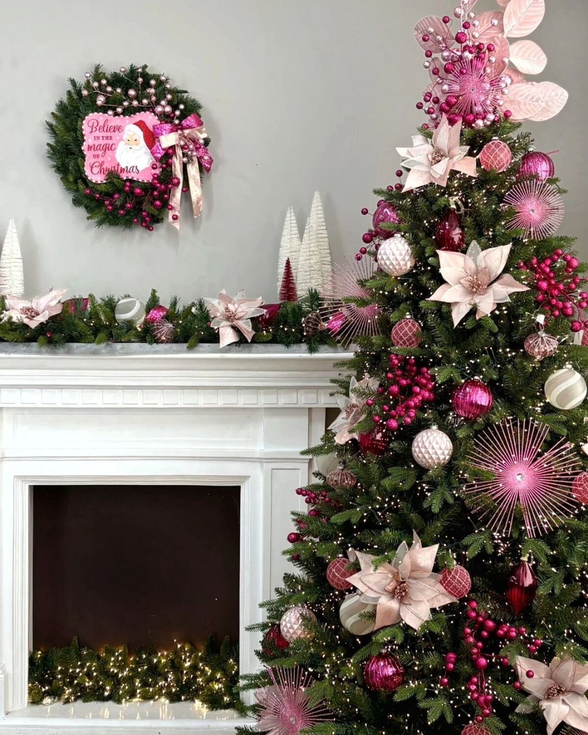 festive christmas wall decor ideas 7