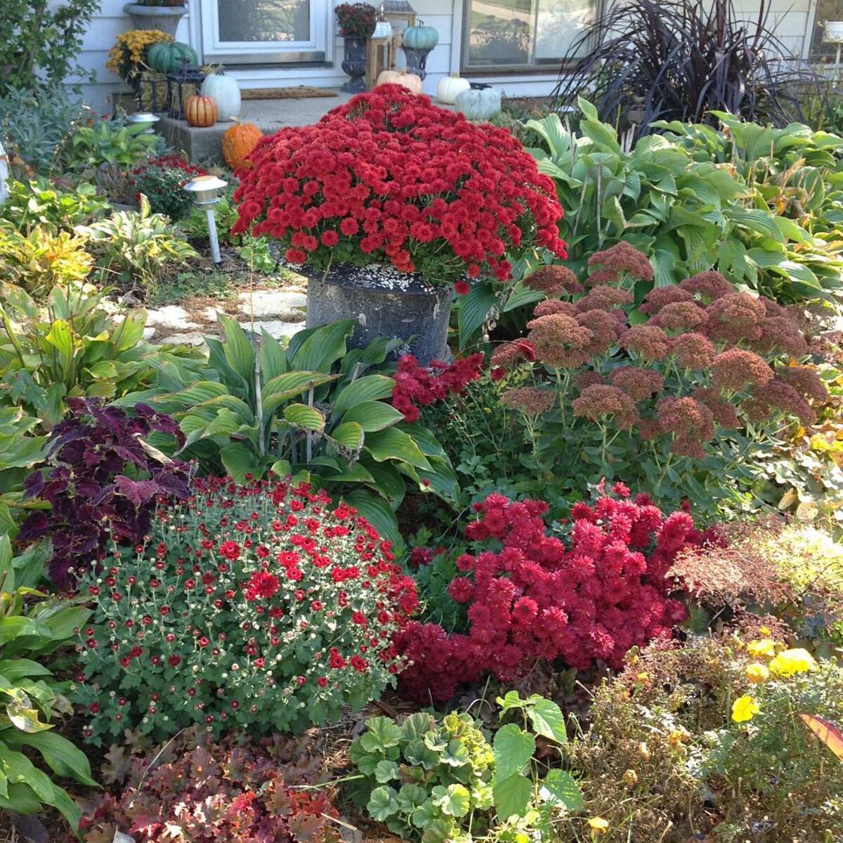 inventive fall garden landscaping ideas 8