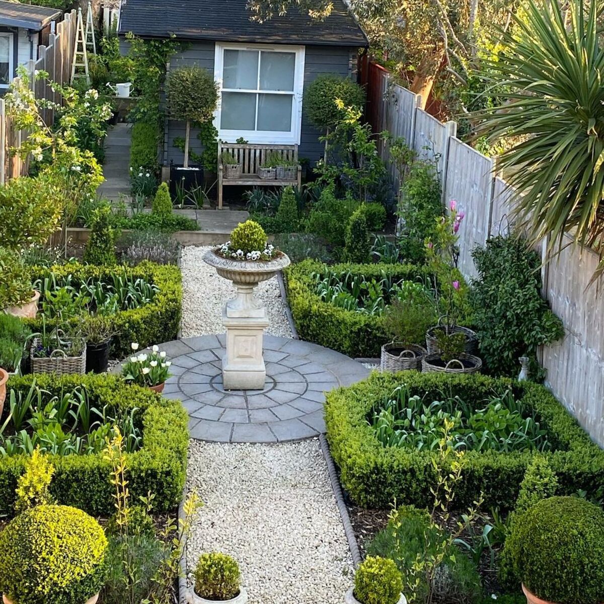 most beautiful boxwood landscaping ideas 15