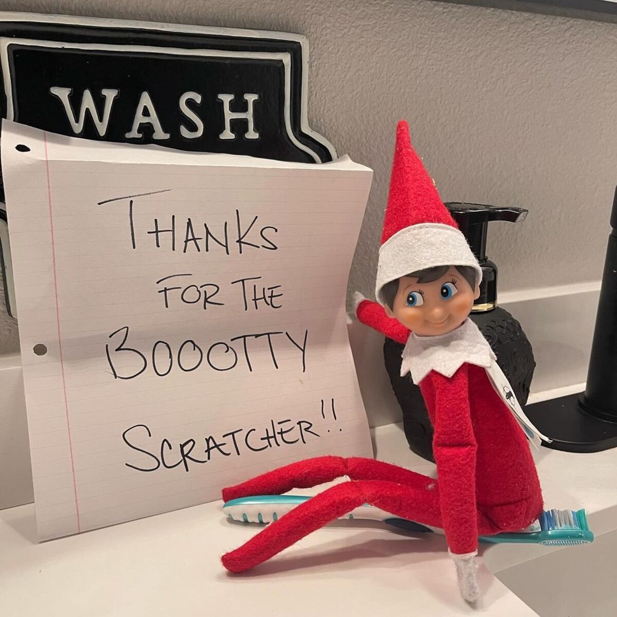 playful elf on the shelf decor ideas 10