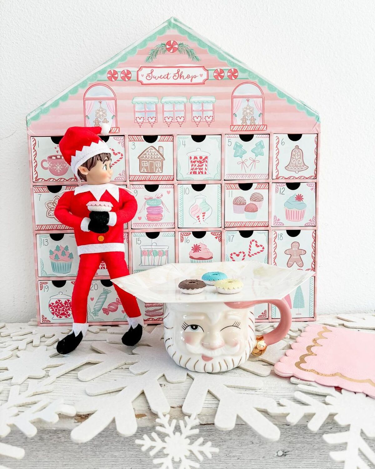 playful elf on the shelf decor ideas 19