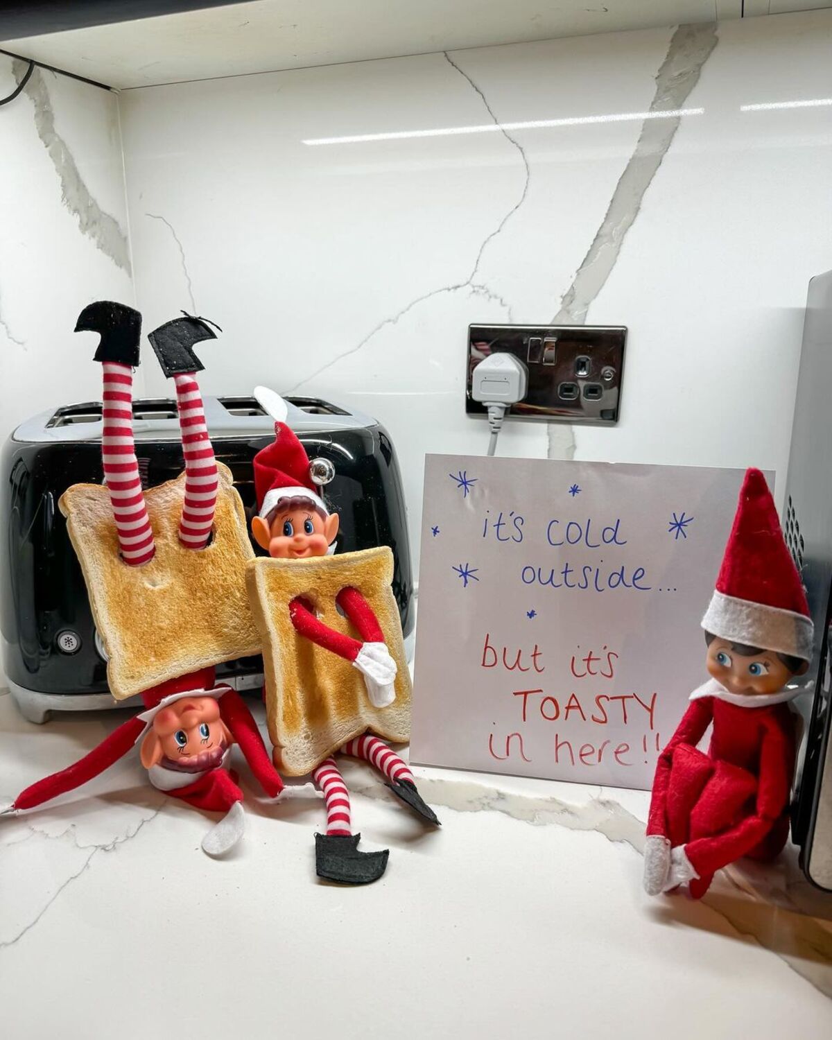 playful elf on the shelf decor ideas 3