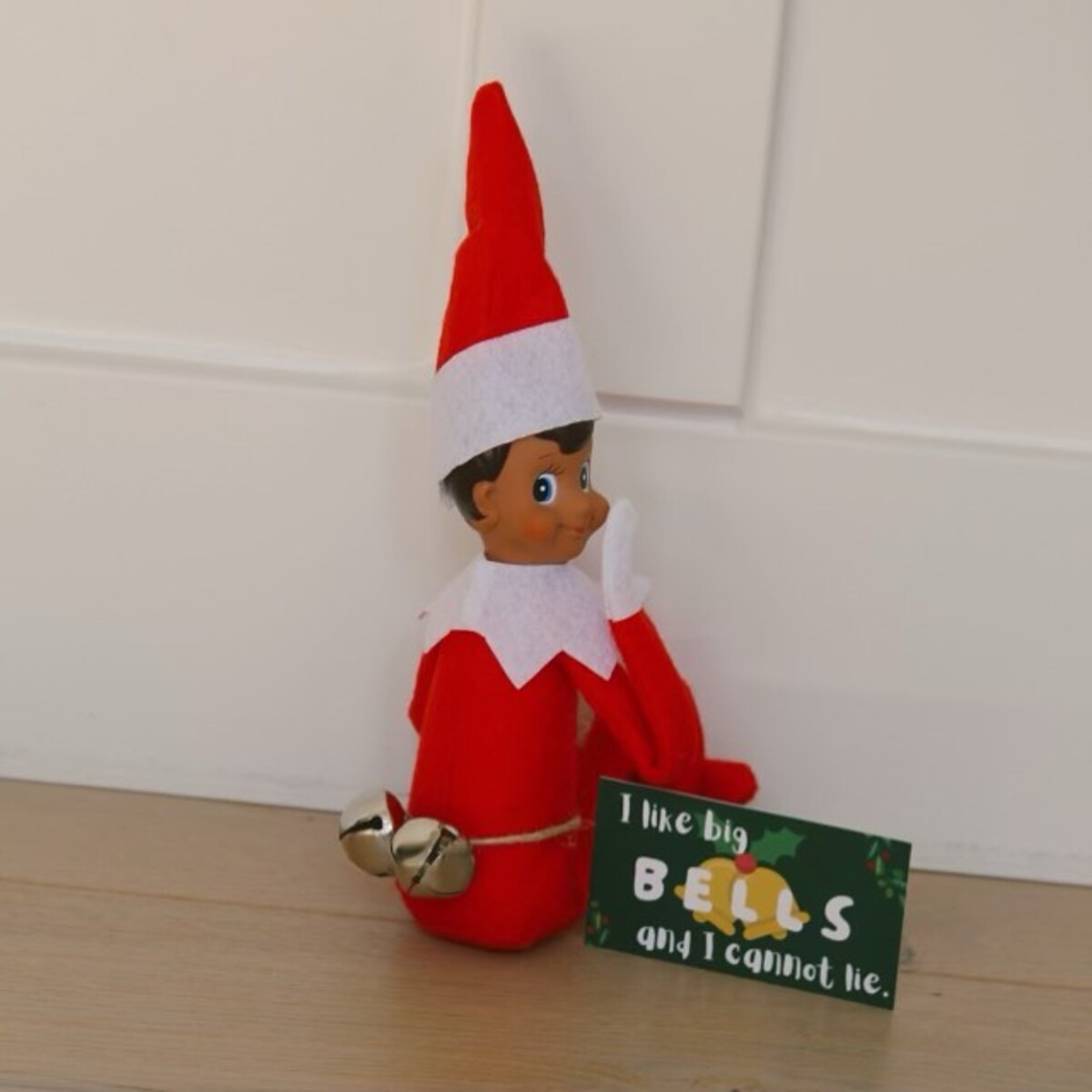 playful elf on the shelf decor ideas 5