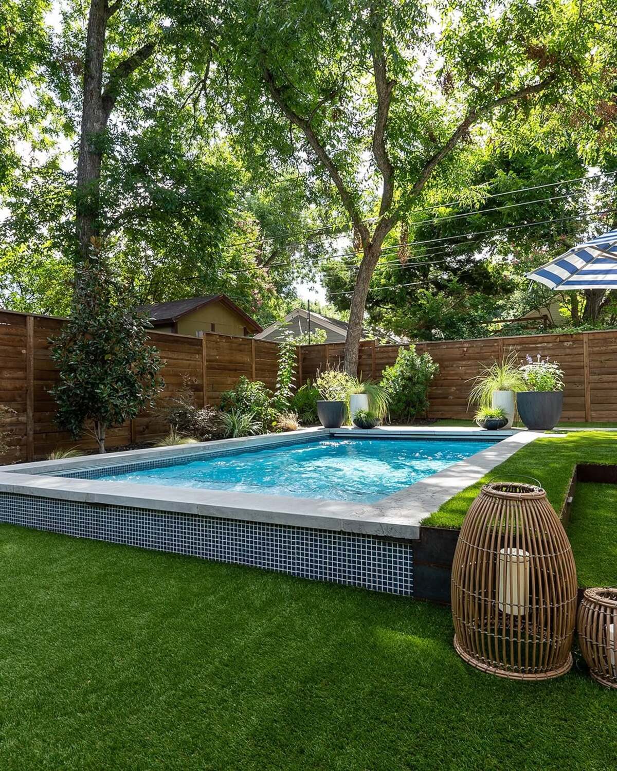 diy landscaping ideas for above ground pools 2