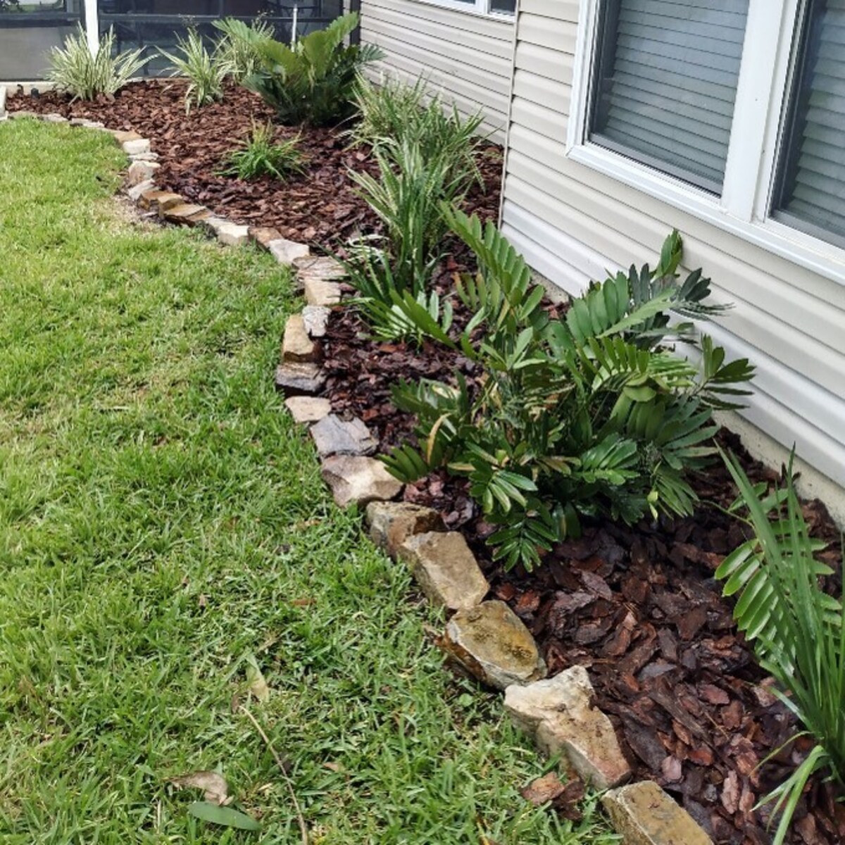 landscaping edging ideas to define your garden 25