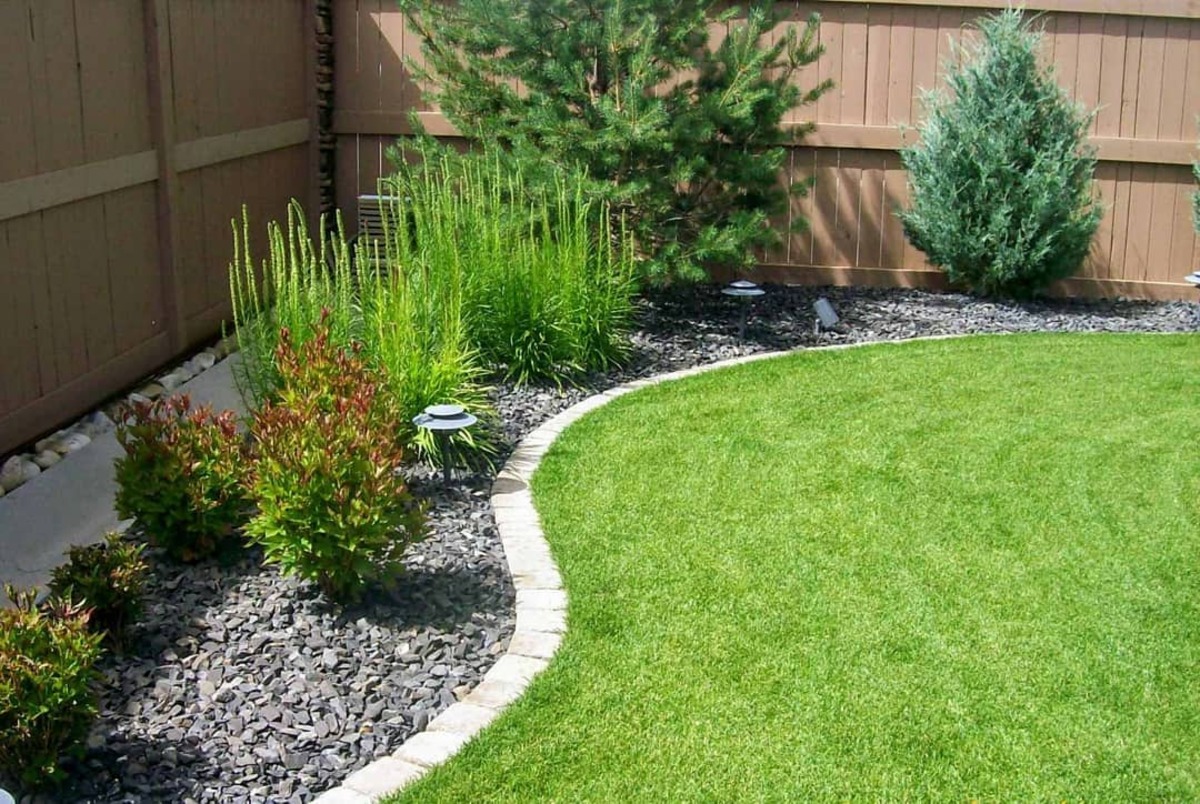 landscaping edging ideas to define your garden 7