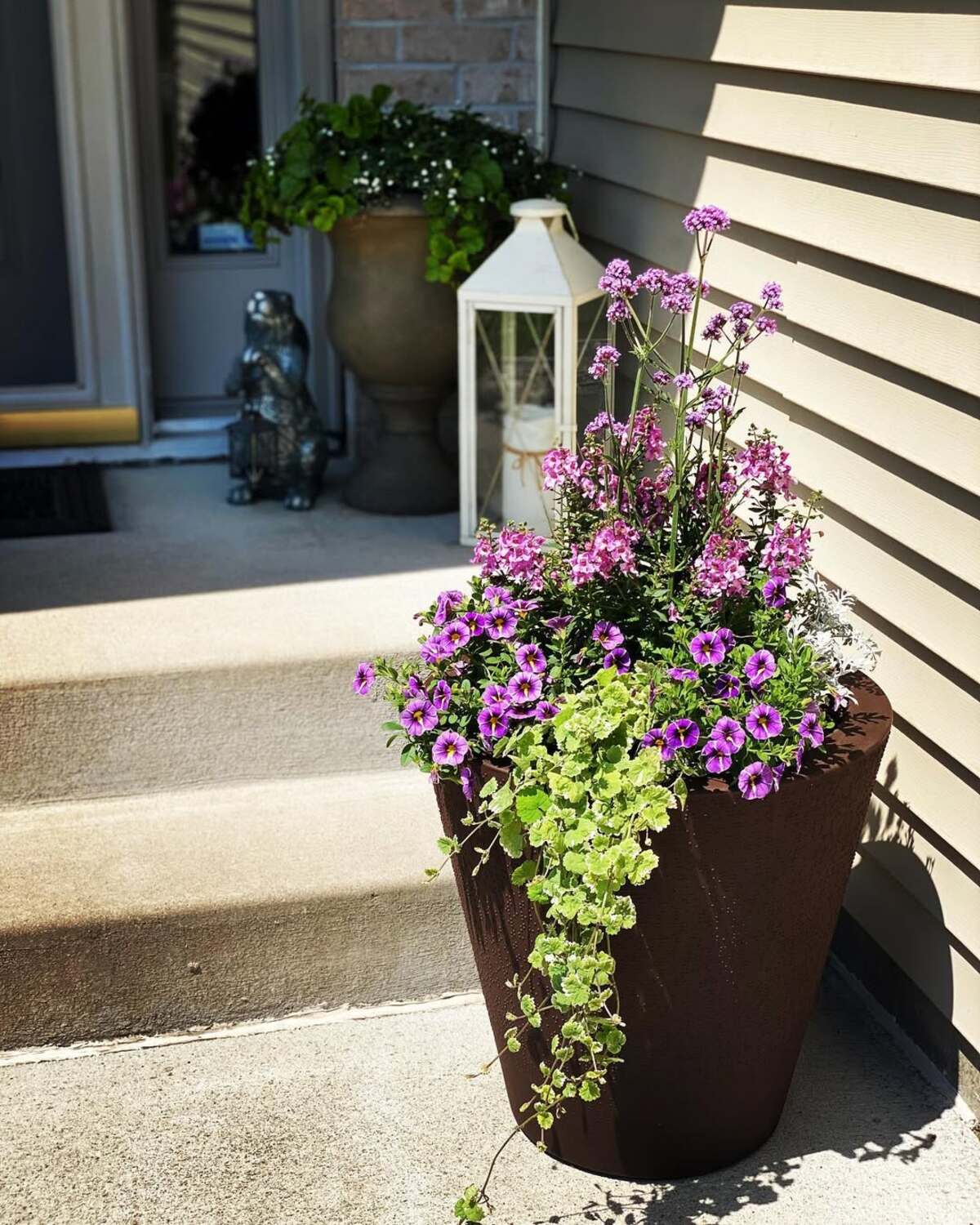 outdoor flower pot ideas 14